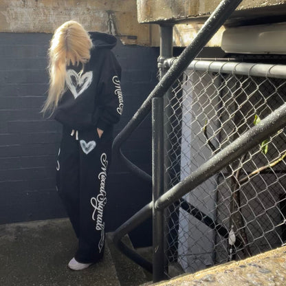 HEARTBEAT PULLOVER