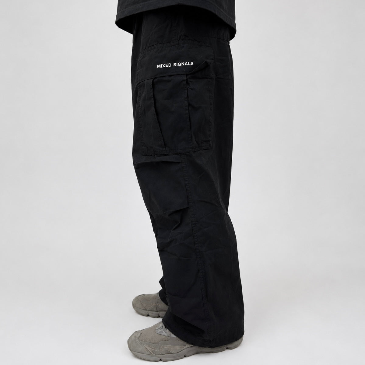 Y2K OVERSIZED CARGOS (BLACK)