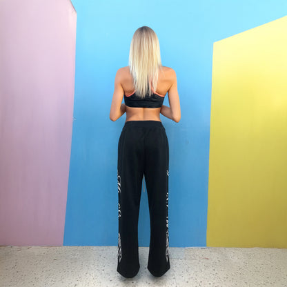 HEARTBEAT SWEATS